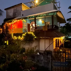  Couette-café Beachaholic Homestay